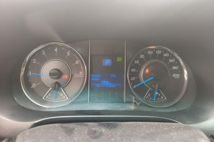 Used Toyota Fortuner 2016 2.7L Middle East Version Instrument Cluster