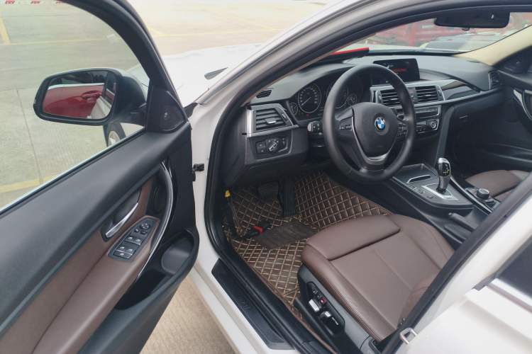 Used BMW 3 Series 2018 320Li Fashion Model
