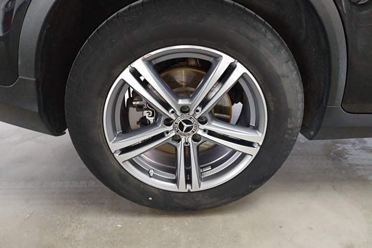 Used Mercedes-Benz GLC 2021 GLC 260 L 4MATIC Dynamic Edition Right Rear Wheel Hub