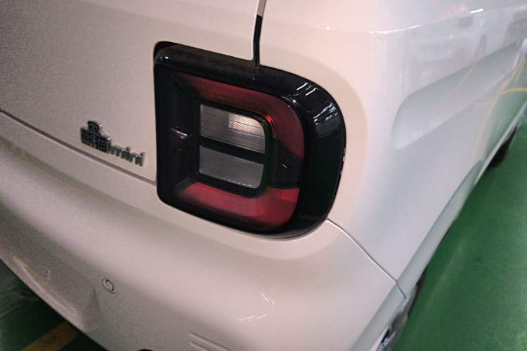 Used Geely Galaxy Panda 2024 Panda Mini 200km Endurance Bear