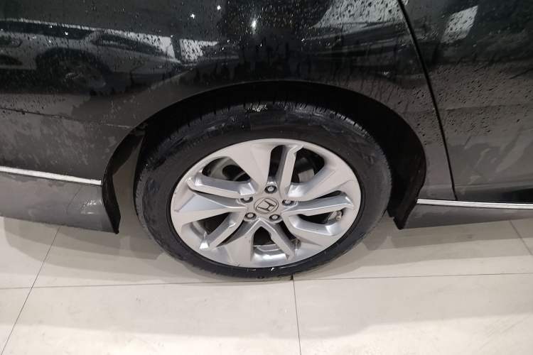 Used Honda Accord 2018 260TURBO Elite Edition China VI Exterior 5