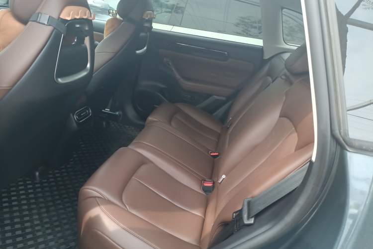 Used Leapmotor C11 2023 Range-Extended 300 Comfort Edition Left Rear Seat