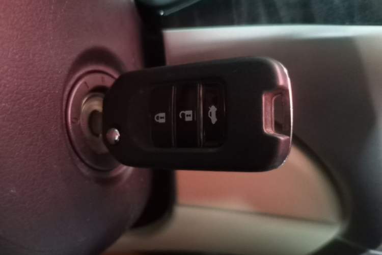 Used Honda Crider 2013 1.8L automatic comfort version