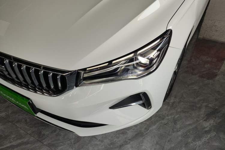 Used Geely Auto Emgrand 2025 4th Generation 1.5L CVT Flagship Version
