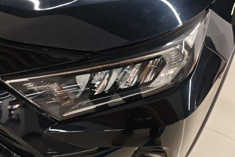 Used Toyota RAV4 2021 2.0L CVT Two-Wheel Drive Fashion PLUS Edition Left Front Headlight