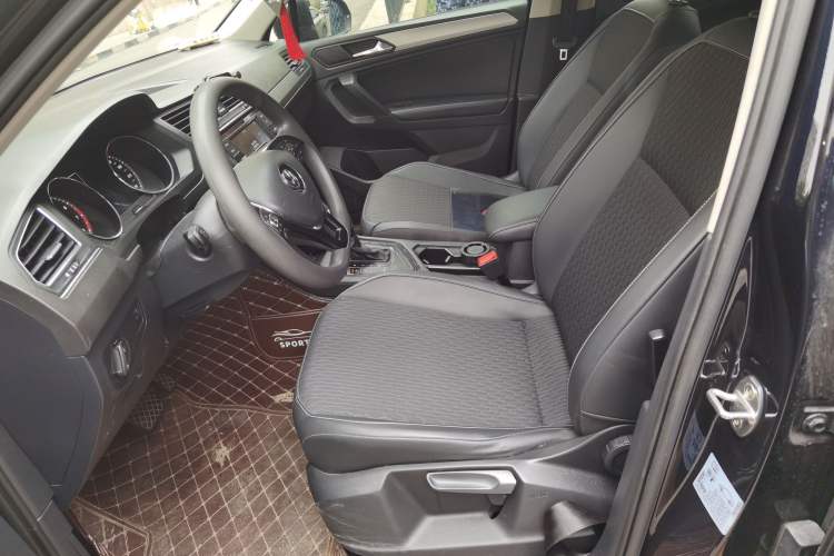 Used Volkswagen Tiguan L 2019 330TSI Automatic Two-Wheel Drive Luxury Edition China VI Standard