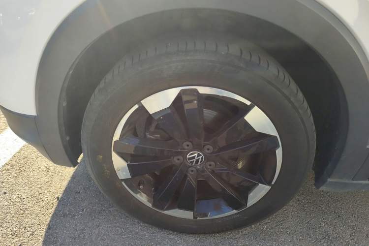 Used Volkswagen Tacqua 2021 200TSI DSG JoyConnect Edition