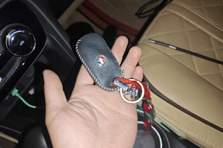 Used Buick Encore GX 2020 20T CVT Two-Wheel Drive Luxury Version Vehicle Key