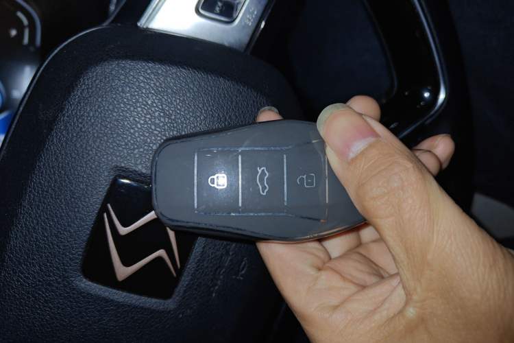 Used SOL X6 2022 1.5T DCT Sound Intelligence Edition
