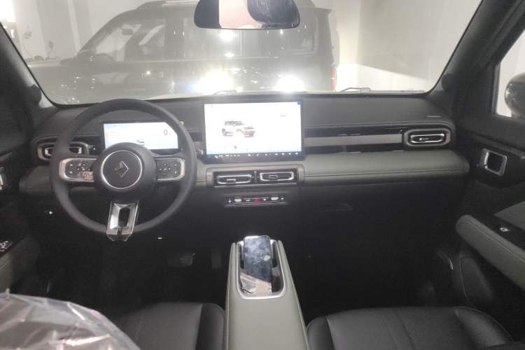 Used Baojun Spark EUV 2026 Model 401km Flagship Edition
