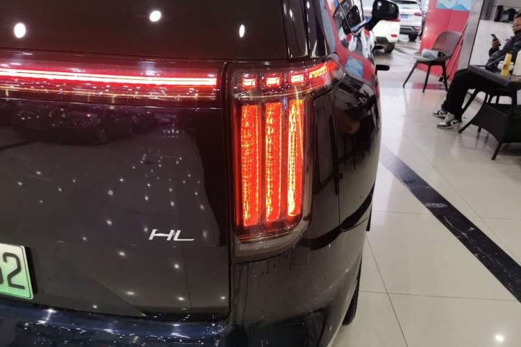 Used Hyptec HL 2025 700 Ultra Six-Seater All-Wheel-Drive LiDAR Version
