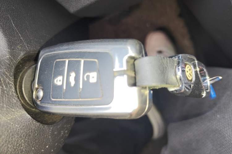 Used Volkswagen T-ROC 2021 Revised Version 280TSI DSG Two-Wheel Drive Elite Connect Edition Vehicle Key