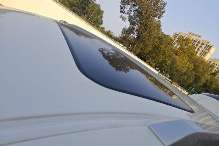 Used Infiniti QX60 2014 2.5 S/C Hybrid Two-Wheel Drive Excellence Edition Roof