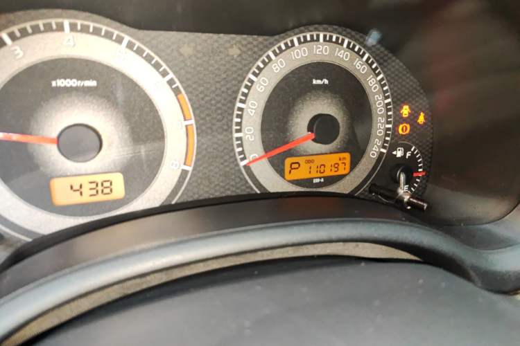 Used Toyota Corolla 2012 Luxurious Edition 1.6L Automatic GL Odometer Close Up