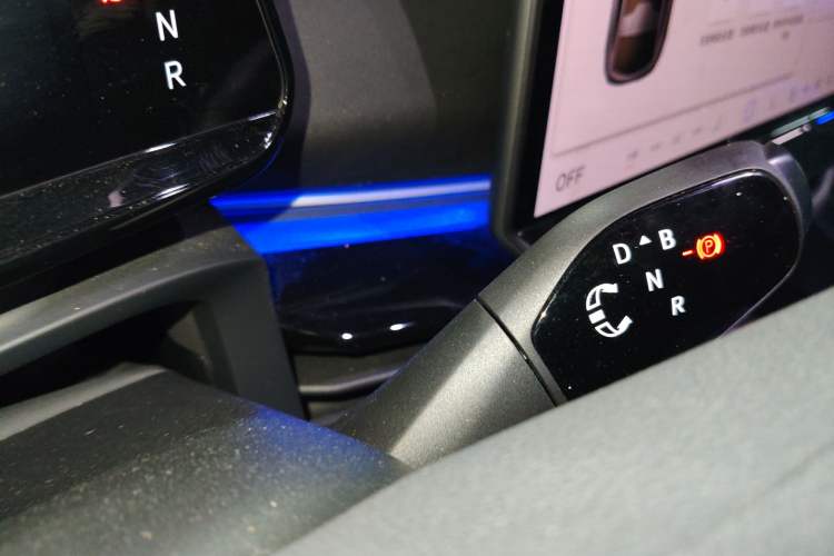 Used Volkswagen ID.UNYX 2024 Pro Long-Range Version