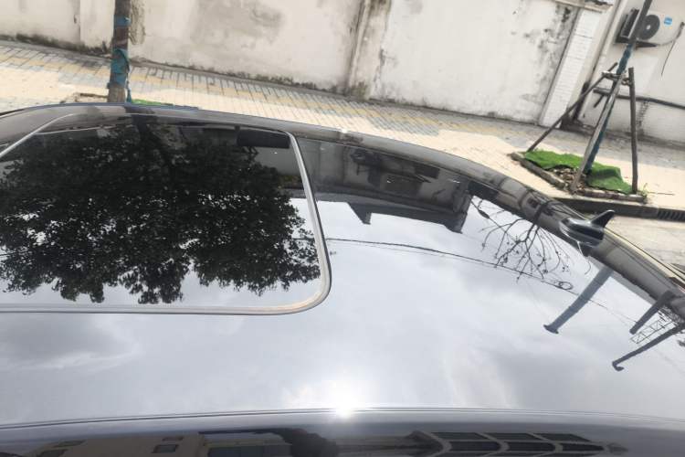 Used Volkswagen Lavida 2024 1.5L Automatic Starry Sky 5 Million Edition Roof