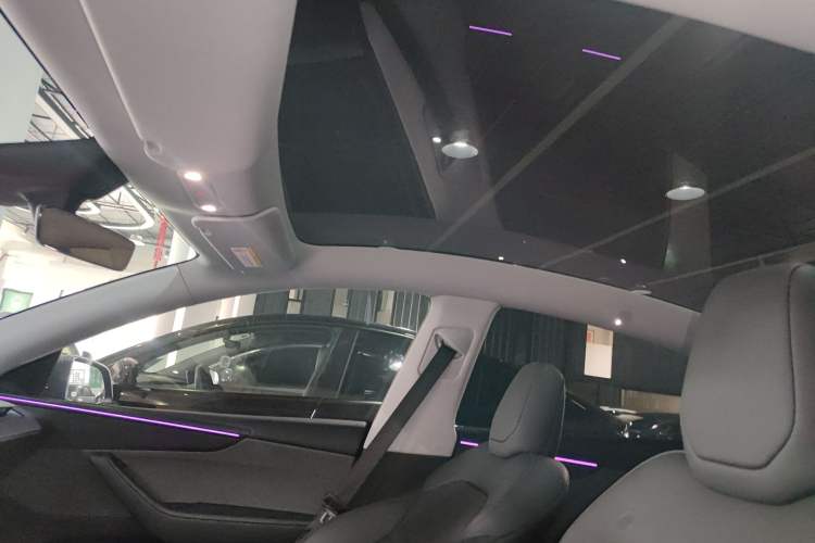 Used Tesla Model Y 2025 Rear-Wheel-Drive Version