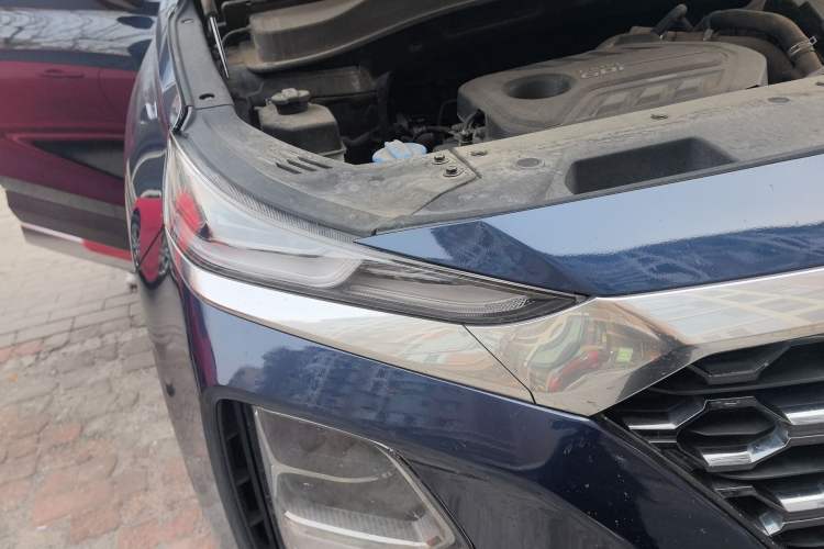 Used Hyundai Santa Fe 2019 380 TGDi TOP Automatic All-Wheel Drive Flagship (HTRAC) – China VI Standard Right Front Headlight