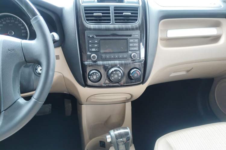 Used Kia Sportage 2013 2.0L Automatic Two-Wheel Drive GL Trim Audio And AC Panel