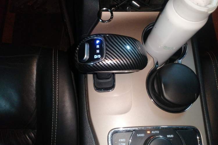 Used Jeep Grand Cherokee 2015 3.0TD Diesel Comfort Navigation Edition
