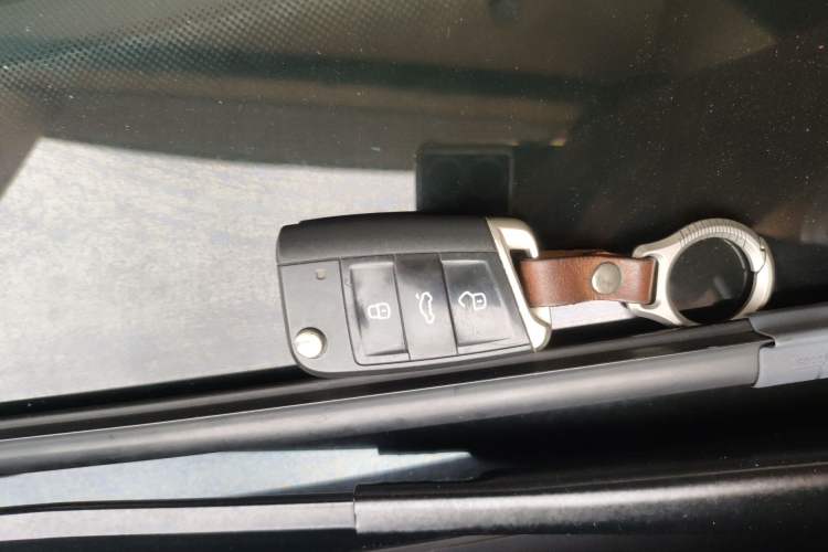 Used Volkswagen Tayron 2019 330TSI Two-Wheel Drive Luxury Model China VI Standard
