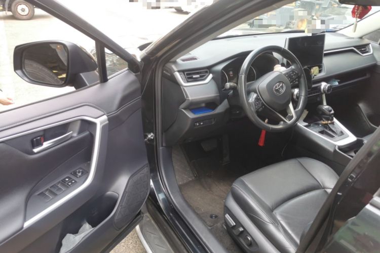 Used Toyota Wildlander 2022 2.0L CVT Two-Wheel Drive Luxury Edition