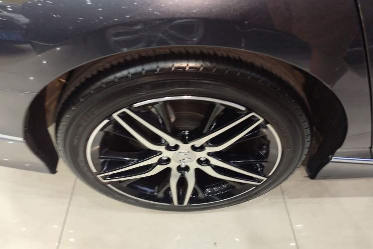 Used Honda Accord 2022 260TURBO Phantom Night · Prestige Edition Exterior 5