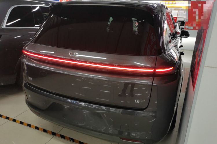 Used Li Auto L8 2023 Pro Model Rear Right 45 Deg