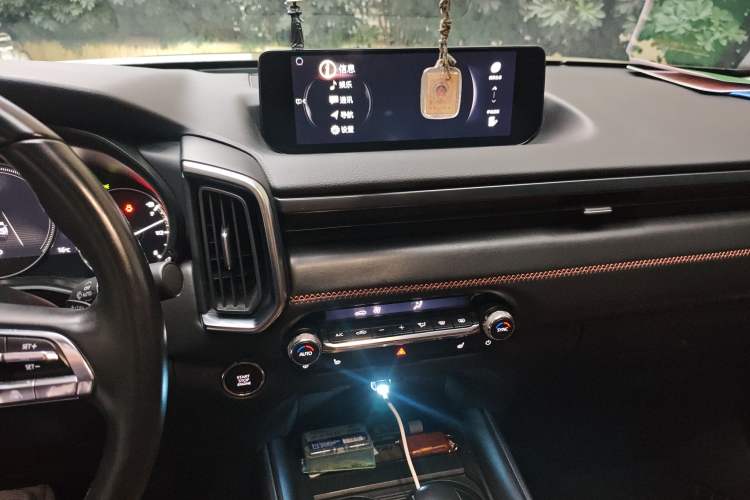 Used Mazda CX-50 2023 2.5L Luxury Edition Audio And AC Panel