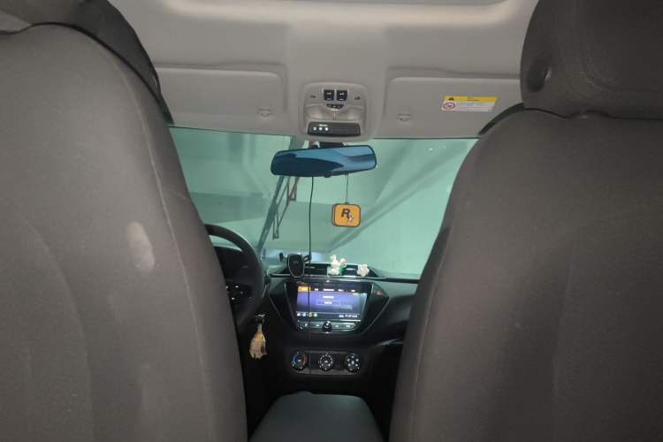 Used Chevrolet Trailblazer 2019 435T Redline CVT Two-Wheel-Drive Sharp Edition China VI Standard Headliner