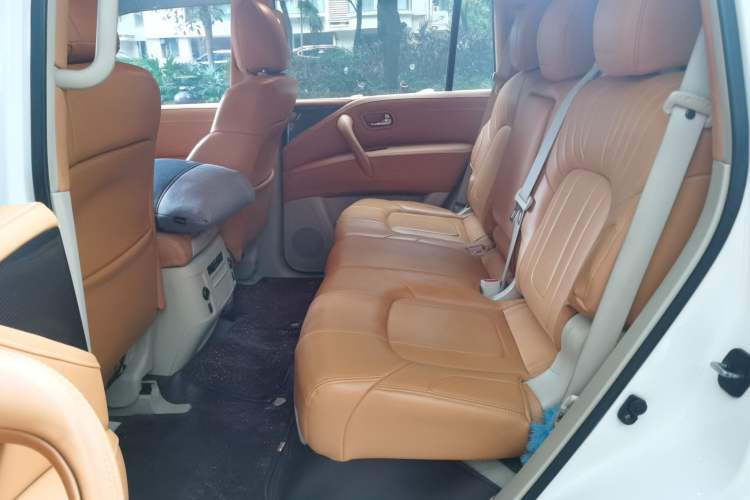 Used Nissan Patrol 2018 4.0L LinkedIn Edition

