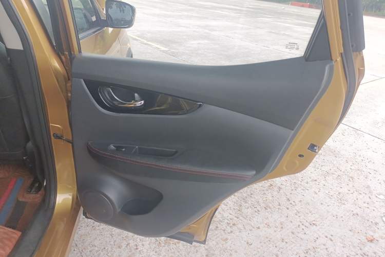 Used Nissan Qashqai 2016 2.0L CVT Elite Edition