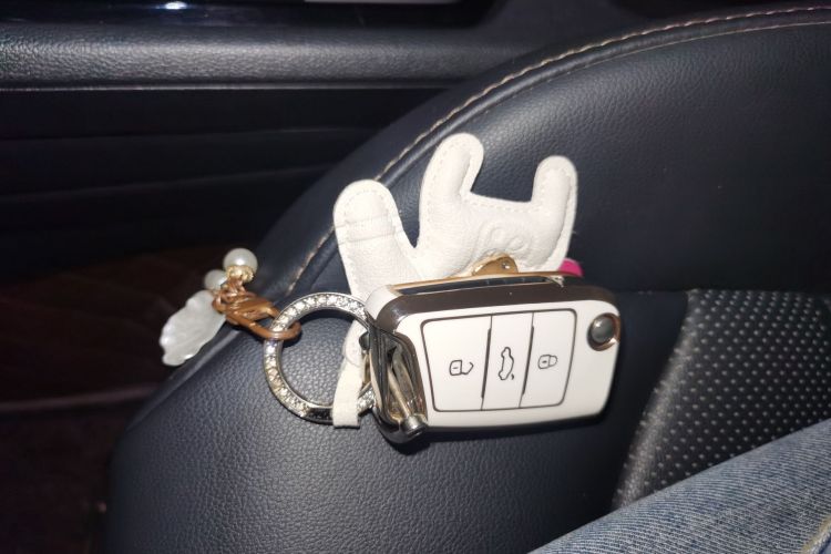 Used Volkswagen Tharu 2022 280TSI Two-Wheel-Drive Luxury Edition