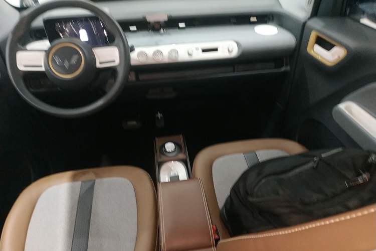 Used Wuling Hongguang MINIEV 2022 GAMEBOY 200km Gaming Edition with Lithium Iron Phosphate