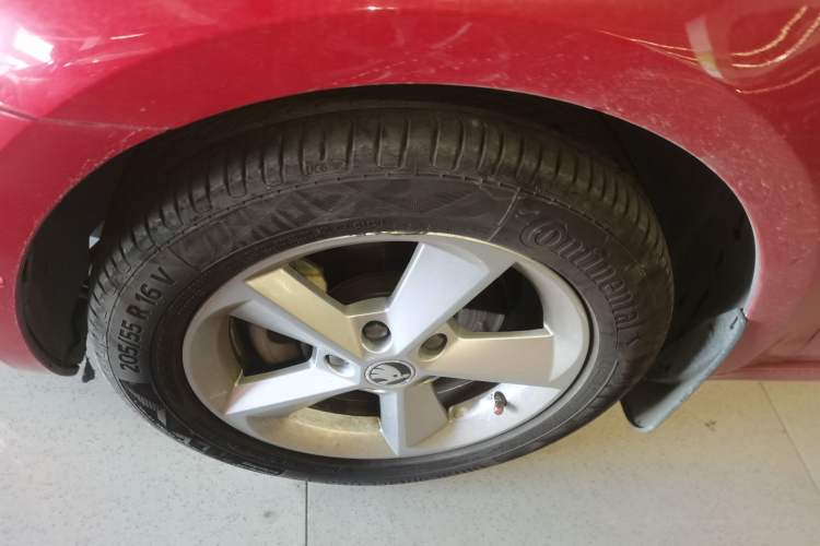 Used Skoda Octavia 2015 1.6L Automatic Yijun Edition
