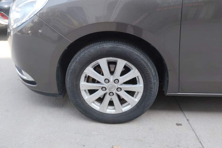 Used Buick GL8 2014 2.4L CT Luxury Business Comfort Edition
