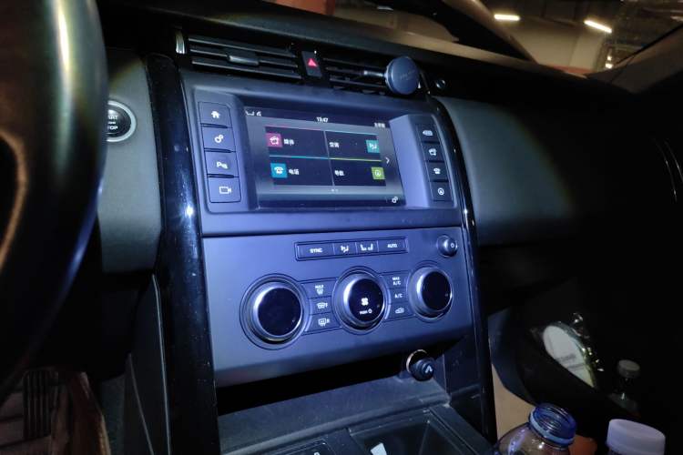 Used Land Rover Discovery 2017 3.0 SC V6 S