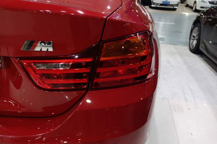 Used BMW 4 Series 2016 420i Fashion Model
