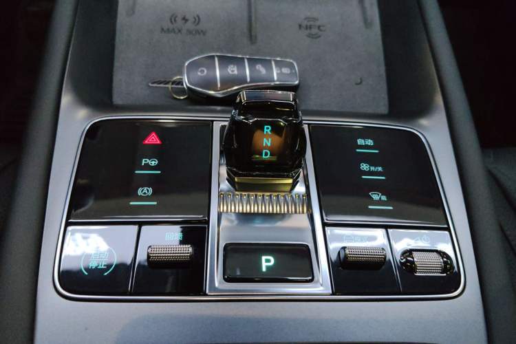 Used BYD Sealion 07 EV 2024 610 Long-Range Version Gear Lever