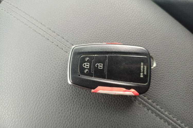 Used Toyota Wildlander 2022 2.0L CVT Two-Wheel Drive Luxury PLUS Edition
