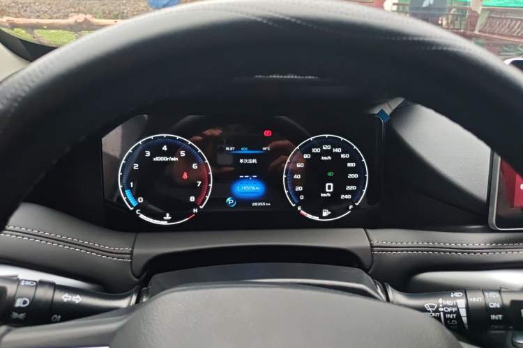 Used Geely Auto Haoyue 2020 1.8TD DCT Luxury 7-Seater
