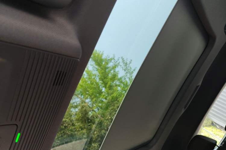 Used Audi Q4 e-tron 2022 50 e-tron quattro Visionary Edition Headliner