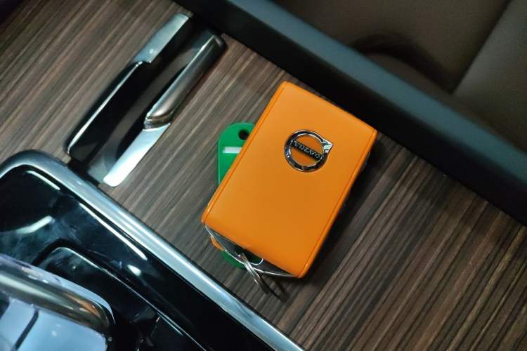 Used Volvo S60 2025 B4 Zhiyuan Luxury Edition