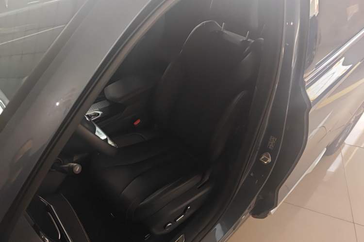 Used Geely Auto Monjaro L 2024 2.0TD DCT EVO Two-Wheel Drive Long-Range Version