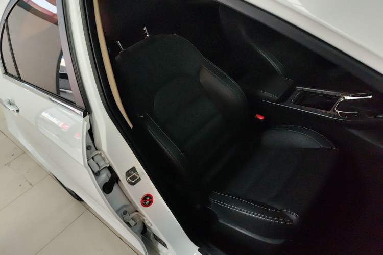 Used Geely Auto Emgrand 2018 1.5L CVT Upward Connect Edition