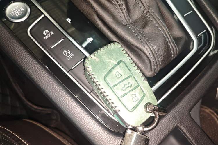 Used Volkswagen FAW-Volkswagen CC 2020 330TSI Glamour Edition China VI Standard Interior 1