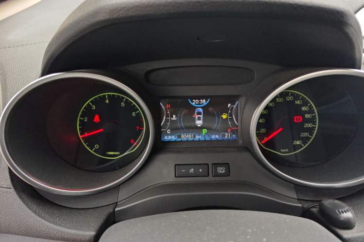 Used BYD Yuan 2017 1.5L Automatic Cool & Stylish Model Instrument Cluster