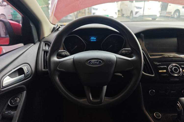 Used Ford Focus 2017 Hatchback 1.6L Automatic Comfort Plus SmartDrive Edition Steering Wheel