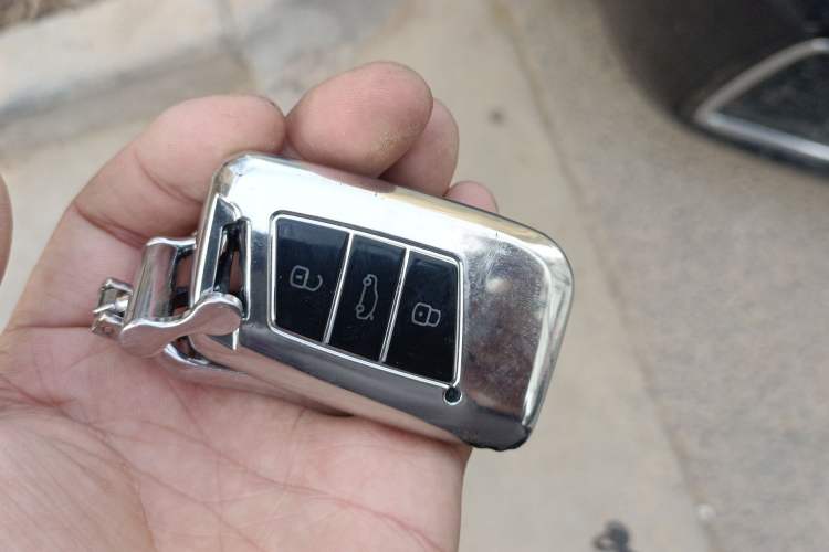 Used Volkswagen Passat 2023 Revised 380TSI Luxury Edition Vehicle Key