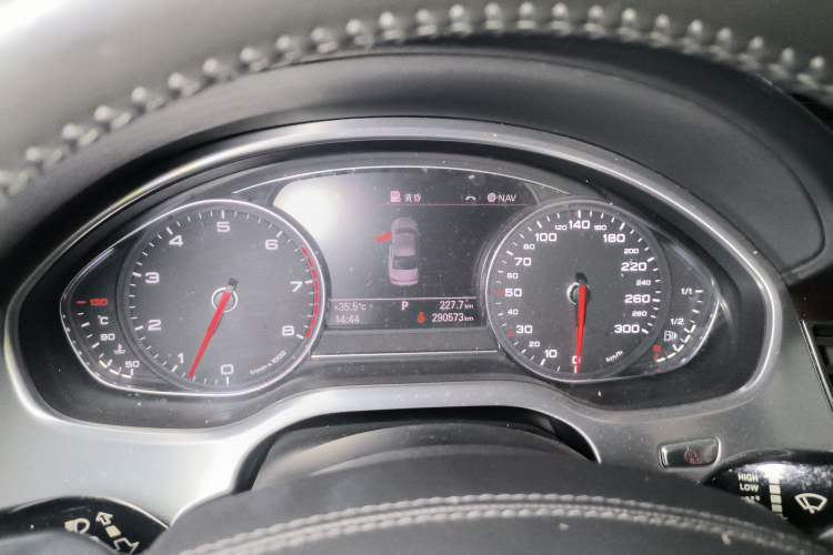 Used Audi A8 2011 A8L W12 6.3 FSI quattro
